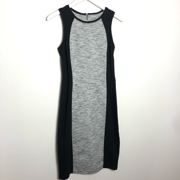 Athleta Cityscape gray bodycon midi gray and black color-block dress Size XS - Picture 2 of 7
